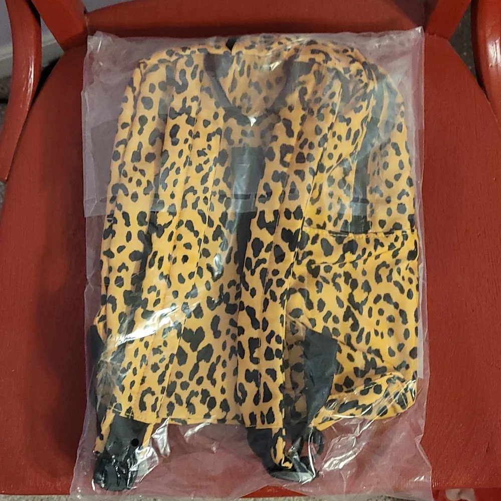 Pura Vida Mini Leopard Backpack - Picture 3 of 4